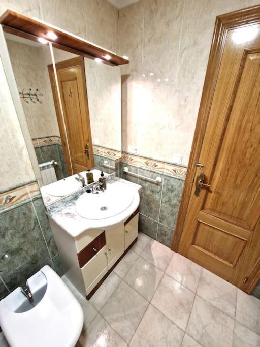 Apartamento Playa Con Terraza & Vistas Al Mar Foz Dış mekan fotoğraf